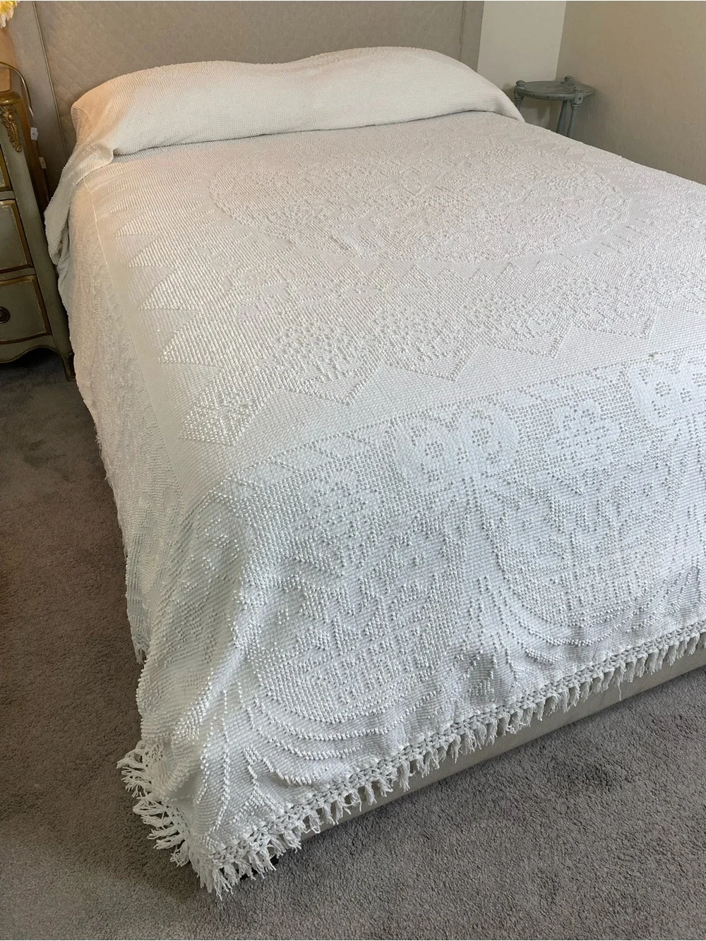 Vintage Chenille 50s Bedspread with Fringe Trim Queen Cottagecore